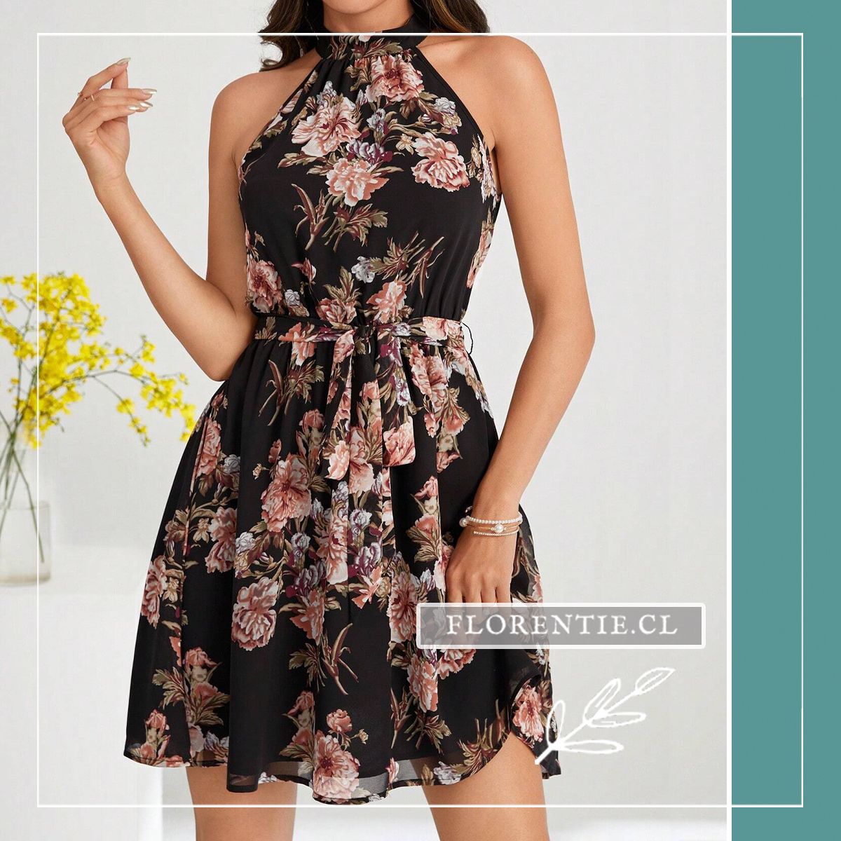 Vestido negro corto estampado floral rosado