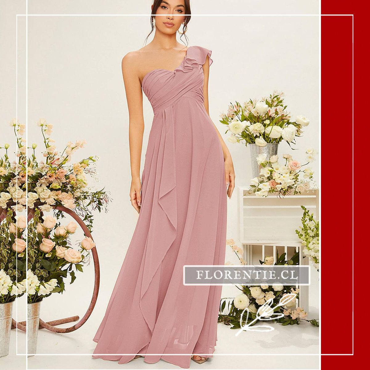 Plano medio del cuerpo drapeado y ajustado del vestido color rosa malva.