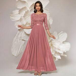 Vestido color palo de rosa maxi con corpiño encaje con lentejuelas, banda satinada y falda gasa plisada